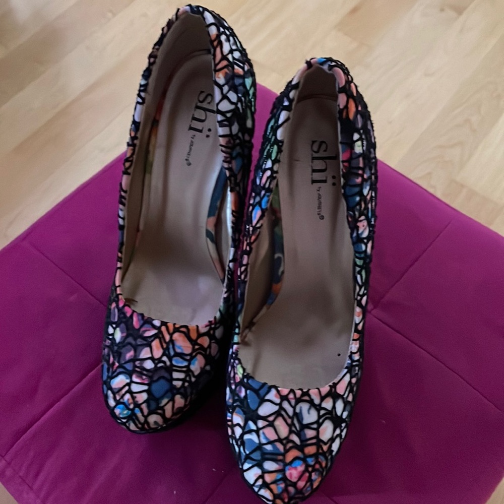 Multicolour platform heels